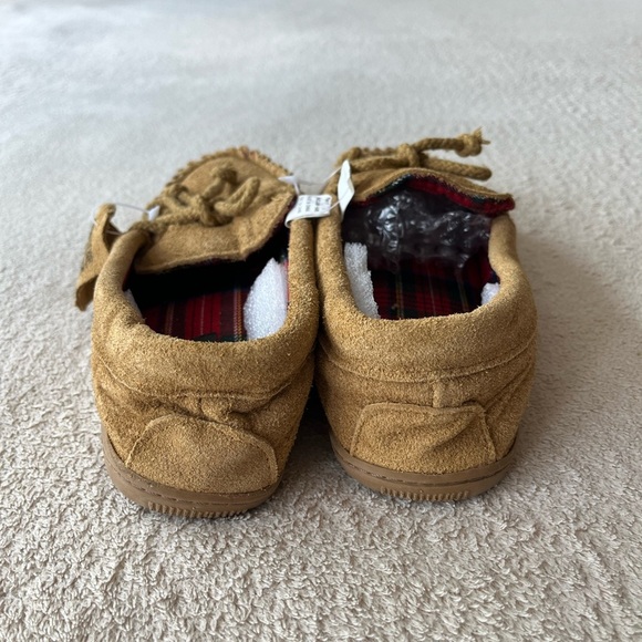 NWT Genuine Suede Moccasin Slippers 6 - Picture 9 of 14